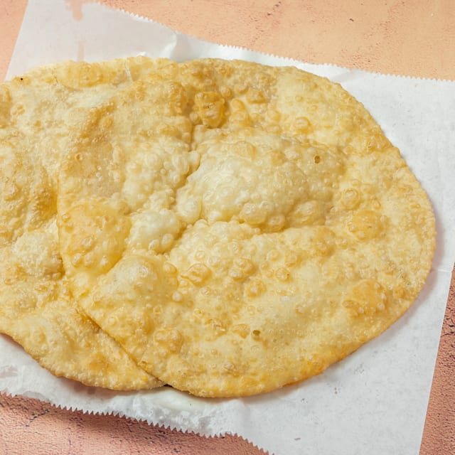 Bhature (2Pc).
